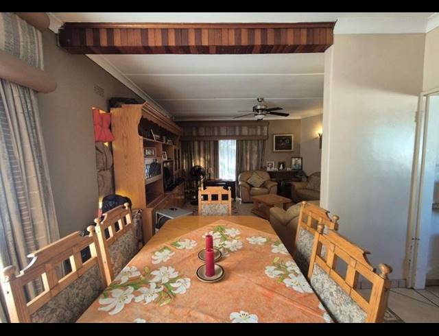 3 BEDROOM HOUSE FOR SALE IN VANDERBIJLPARK SE 1